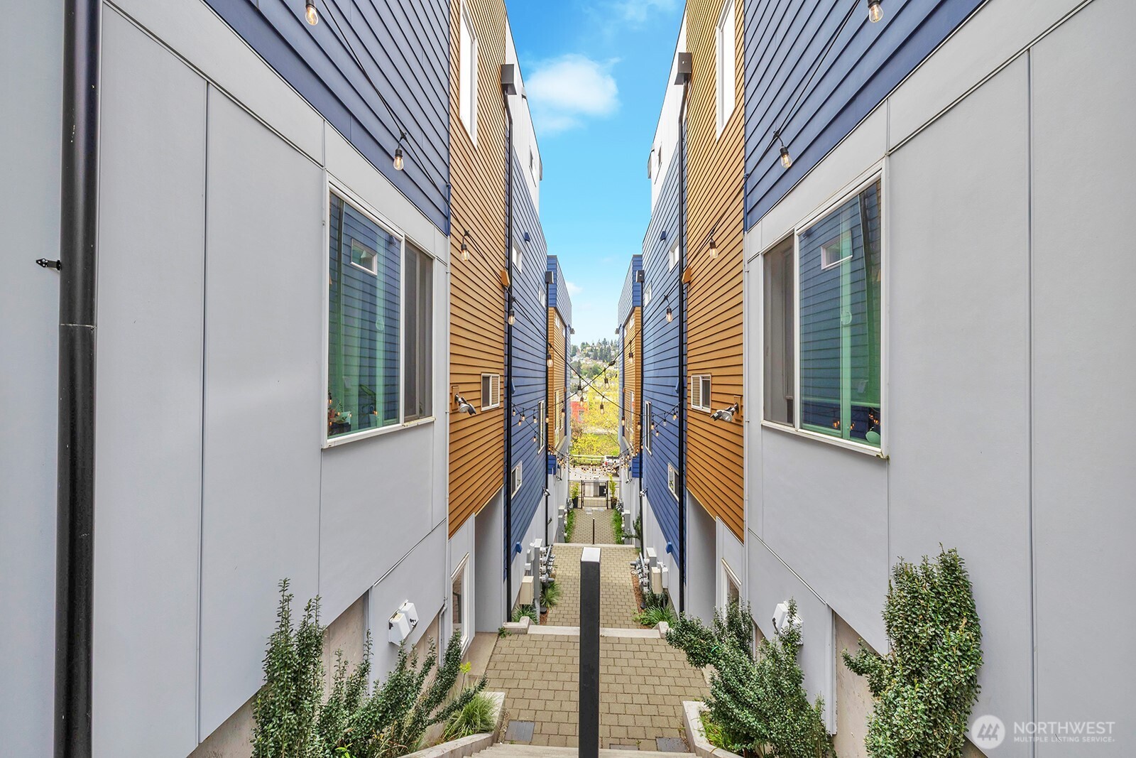 3216 15th Avenue W #B, Seattle, WA 98119