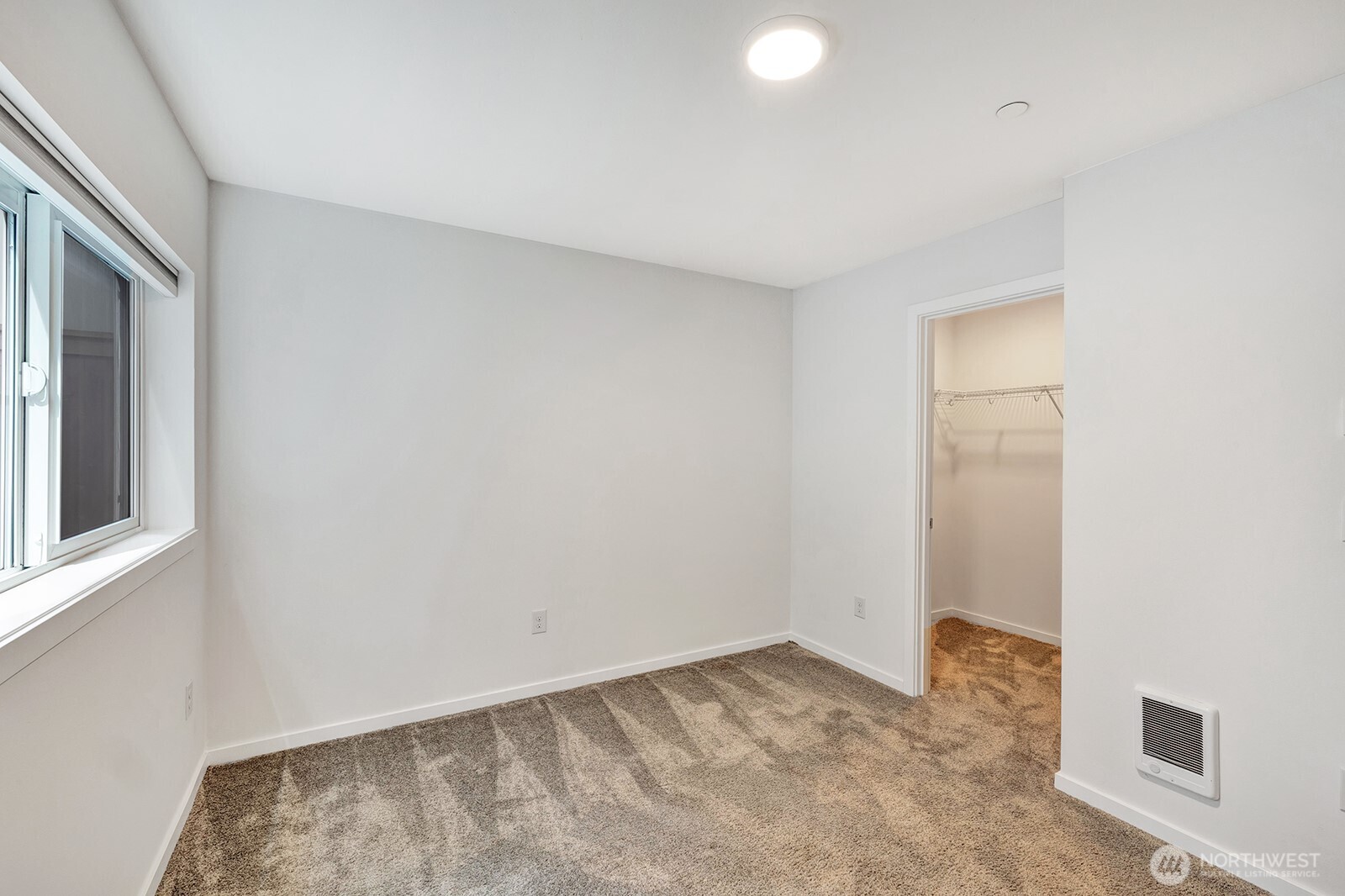 3216 15th Avenue W #B, Seattle, WA 98119