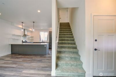 313 E Hazel Street #D, Mount Vernon, WA 98273 - Photo 12