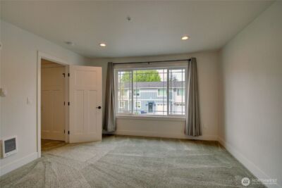 313 E Hazel Street #D, Mount Vernon, WA 98273 - Photo 14