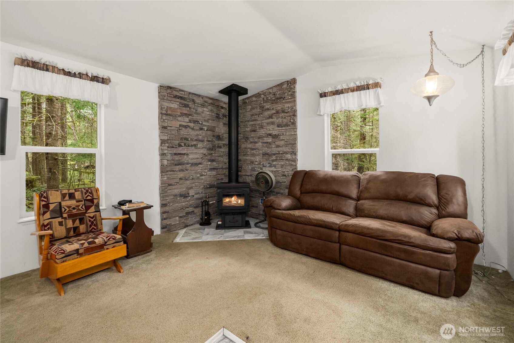 56514 383rd Avenue Ct E, Ashford, WA 98304