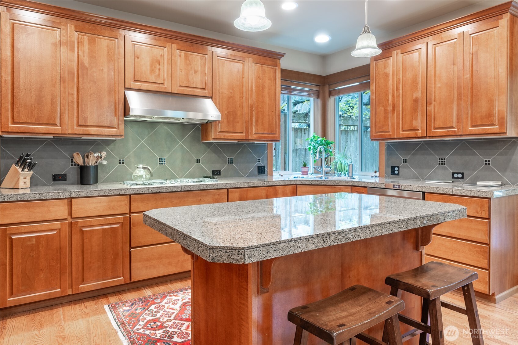 20229 134th Avenue NE, Woodinville, WA 98072