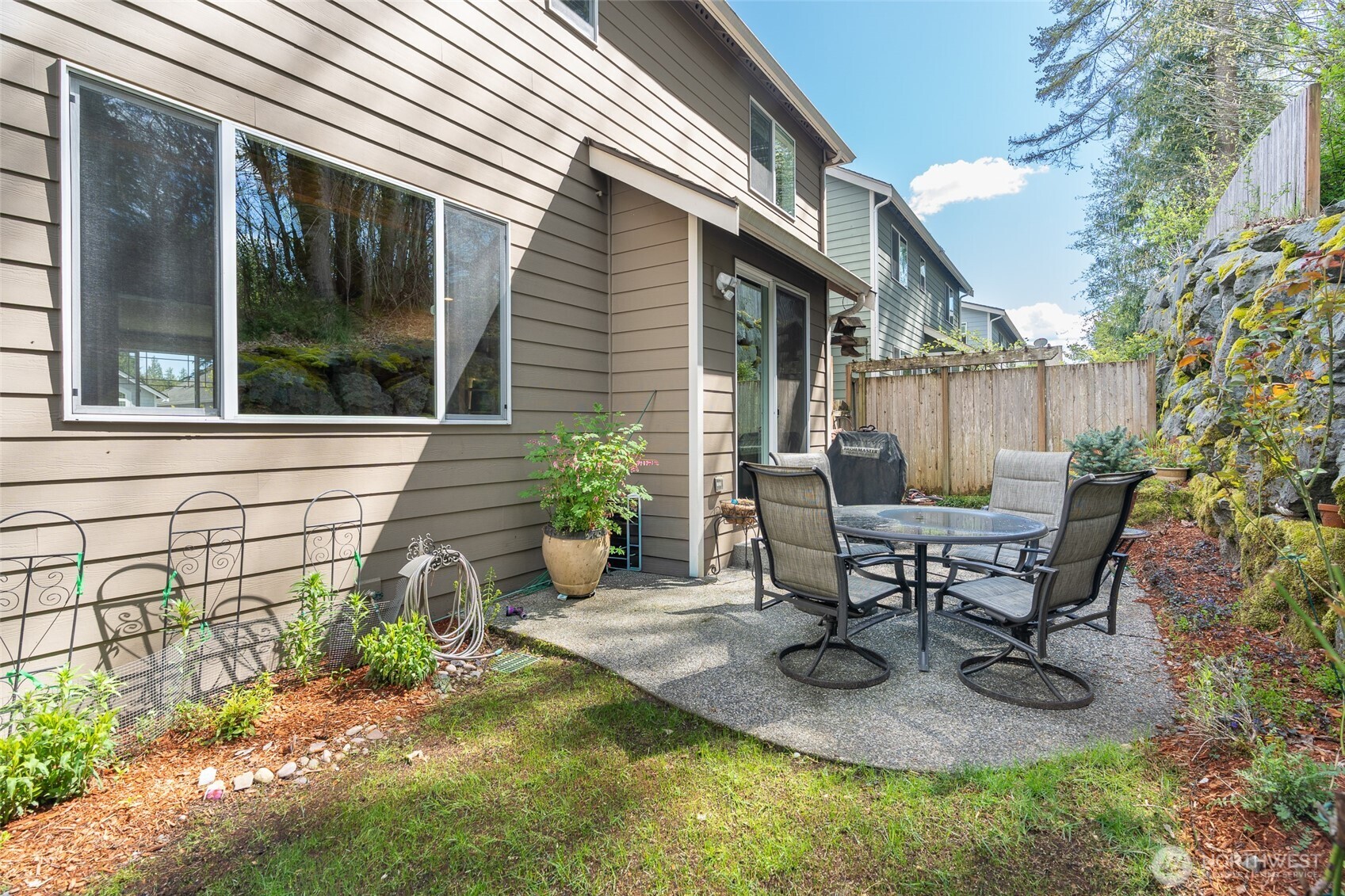 20229 134th Avenue NE, Woodinville, WA 98072