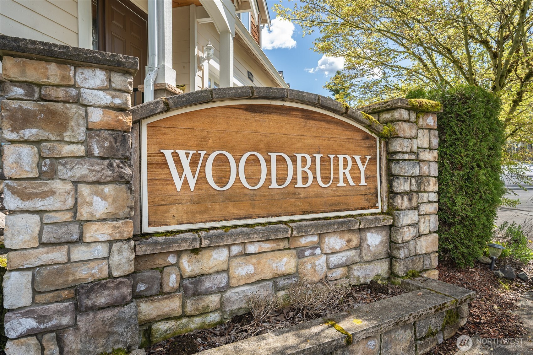 20229 134th Avenue NE, Woodinville, WA 98072