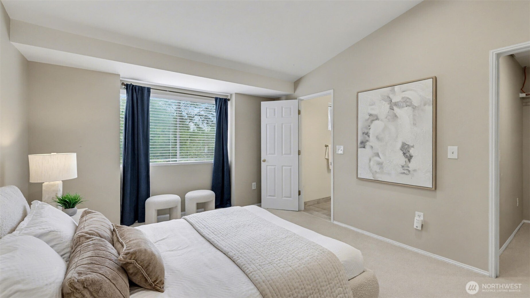 2170 NW Pacific Yew Place #2170, Issaquah, WA 98027