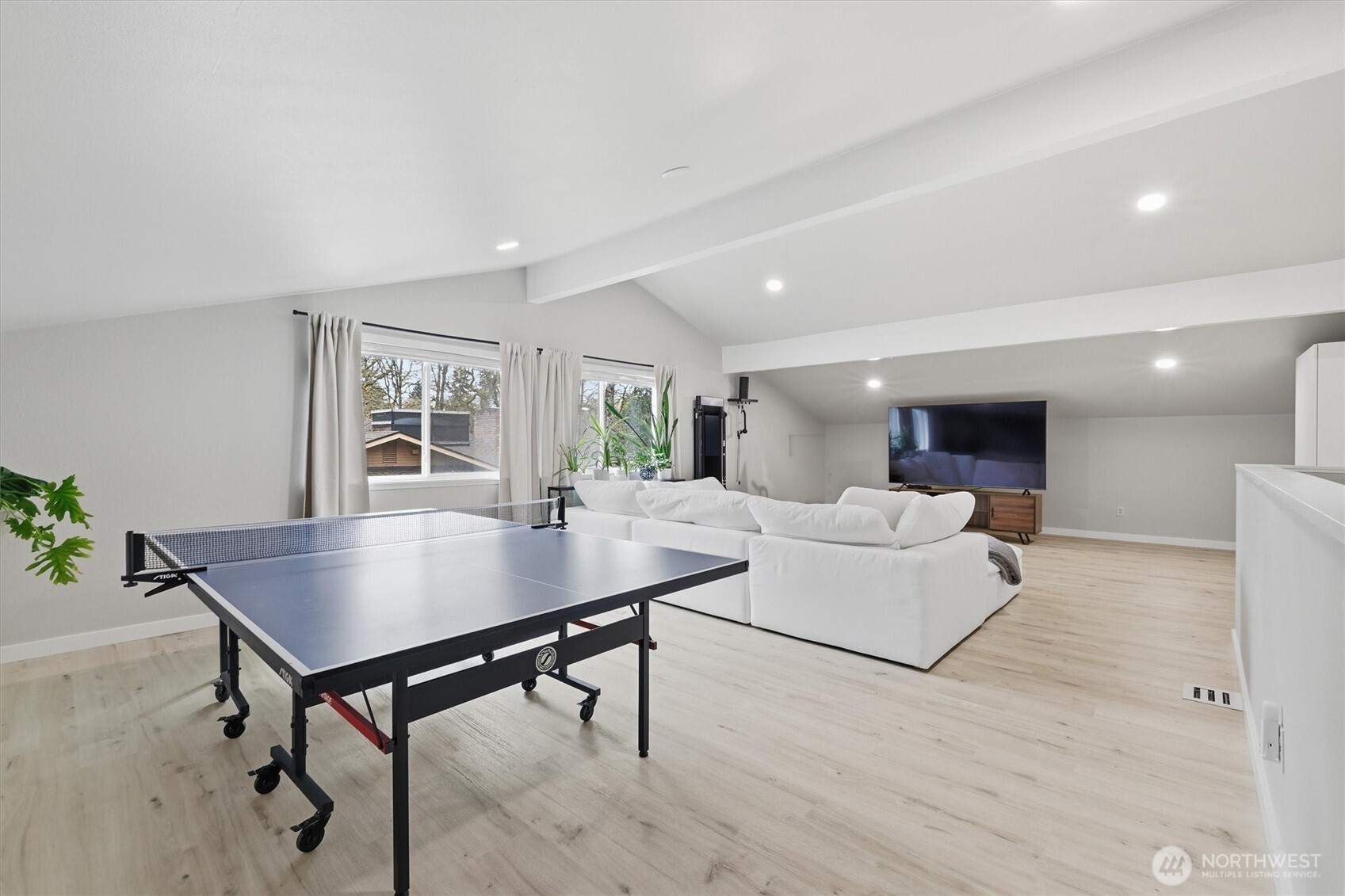 8410 Zircon Drive SW, Lakewood, WA 98498