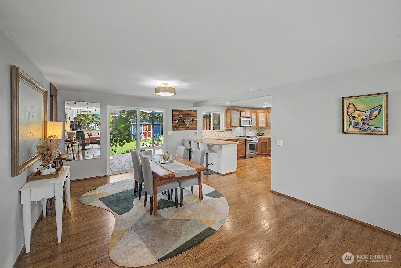 6923 189th Place SW, Lynnwood, WA 98036