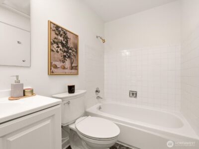 12570 SE 70th Street , Newcastle, WA 98056 - Photo 23