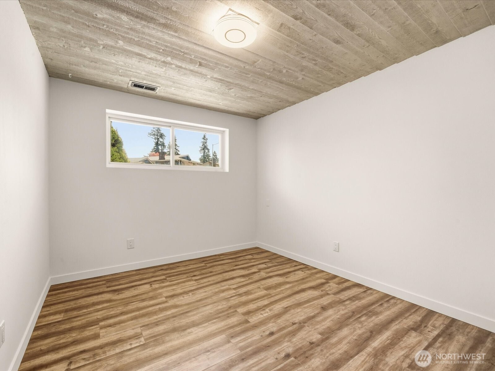 12570 SE 70th Street , Newcastle, WA 98056
