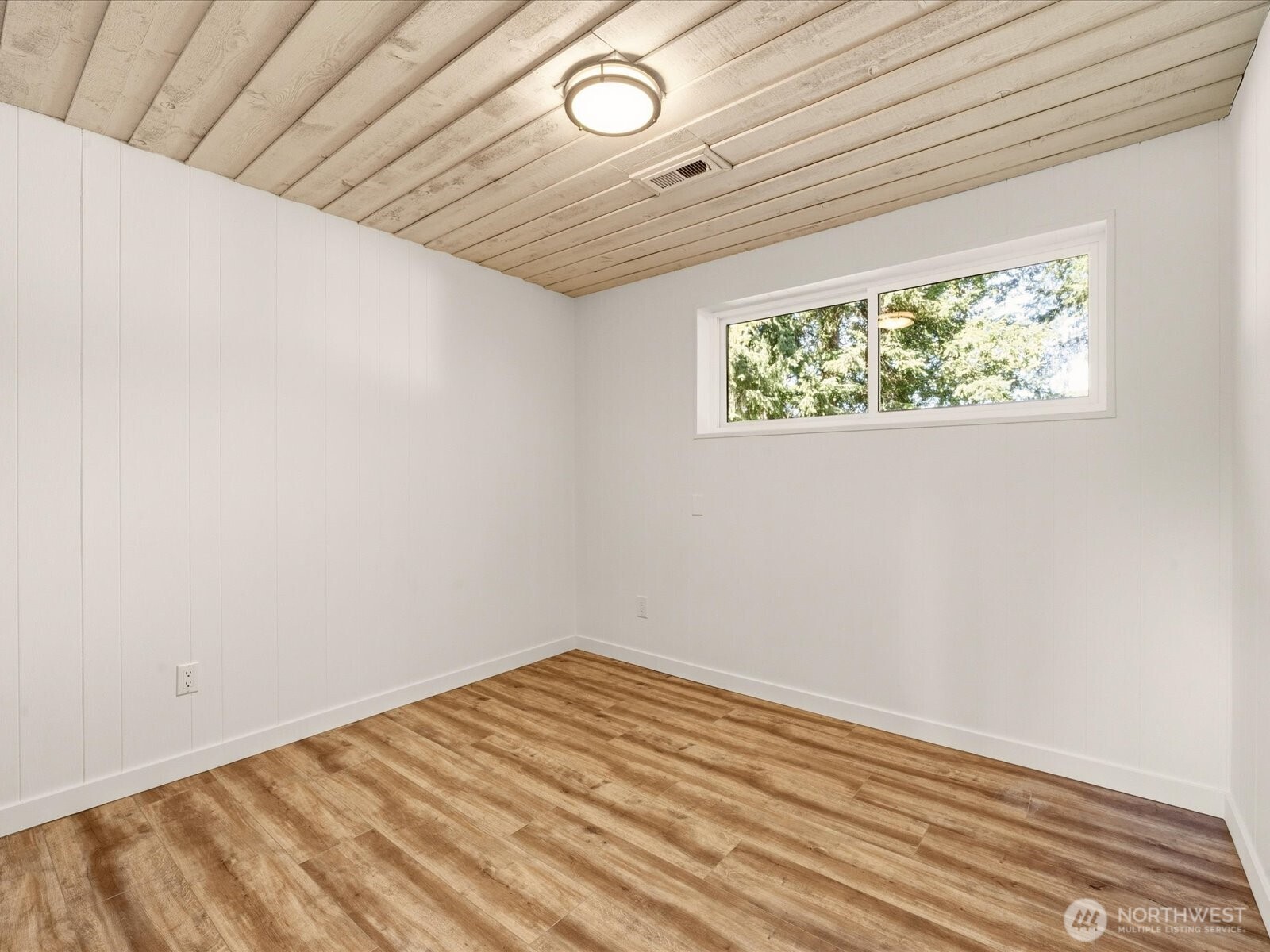 12570 SE 70th Street , Newcastle, WA 98056