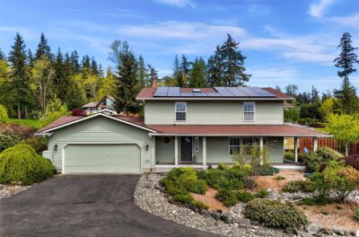 5025 Silver Beach Avenue , Bellingham, WA 98226