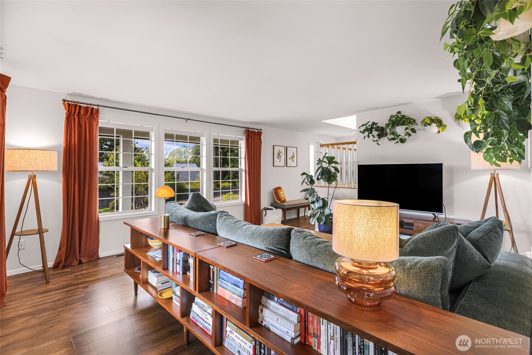 5025 Silver Beach Avenue , Bellingham, WA 98226