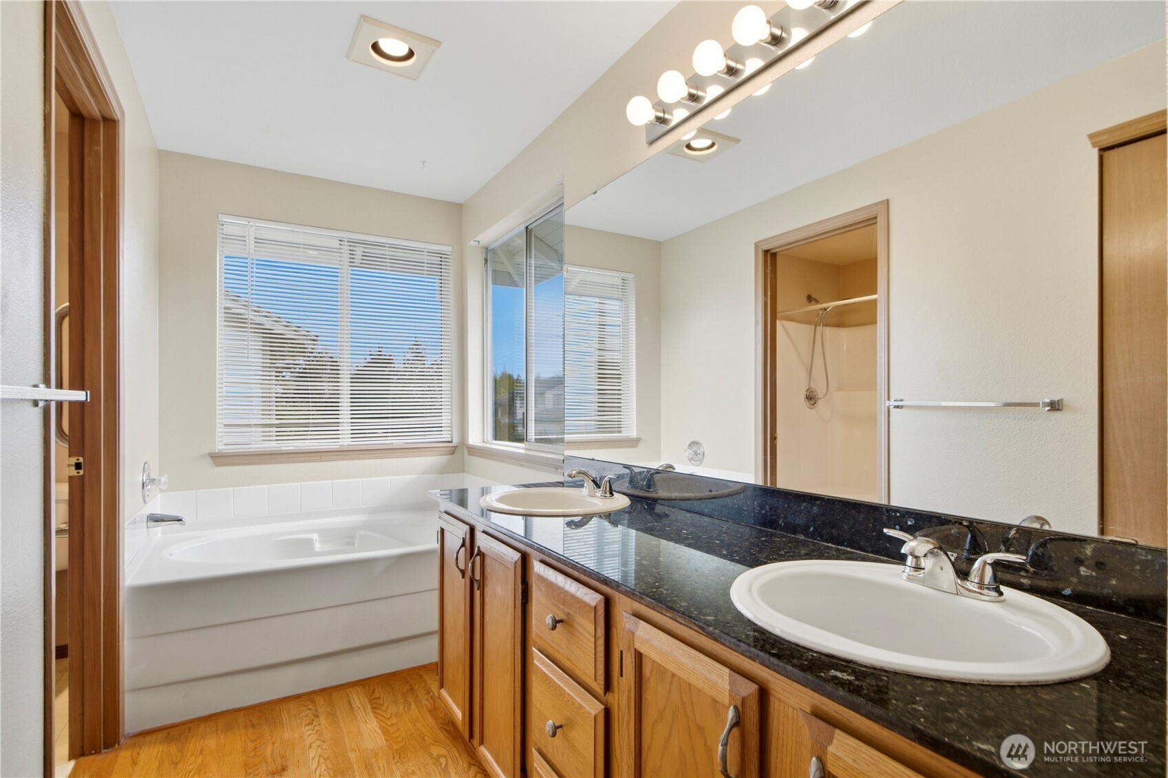 12402 107th Place NE, Kirkland, WA 98034