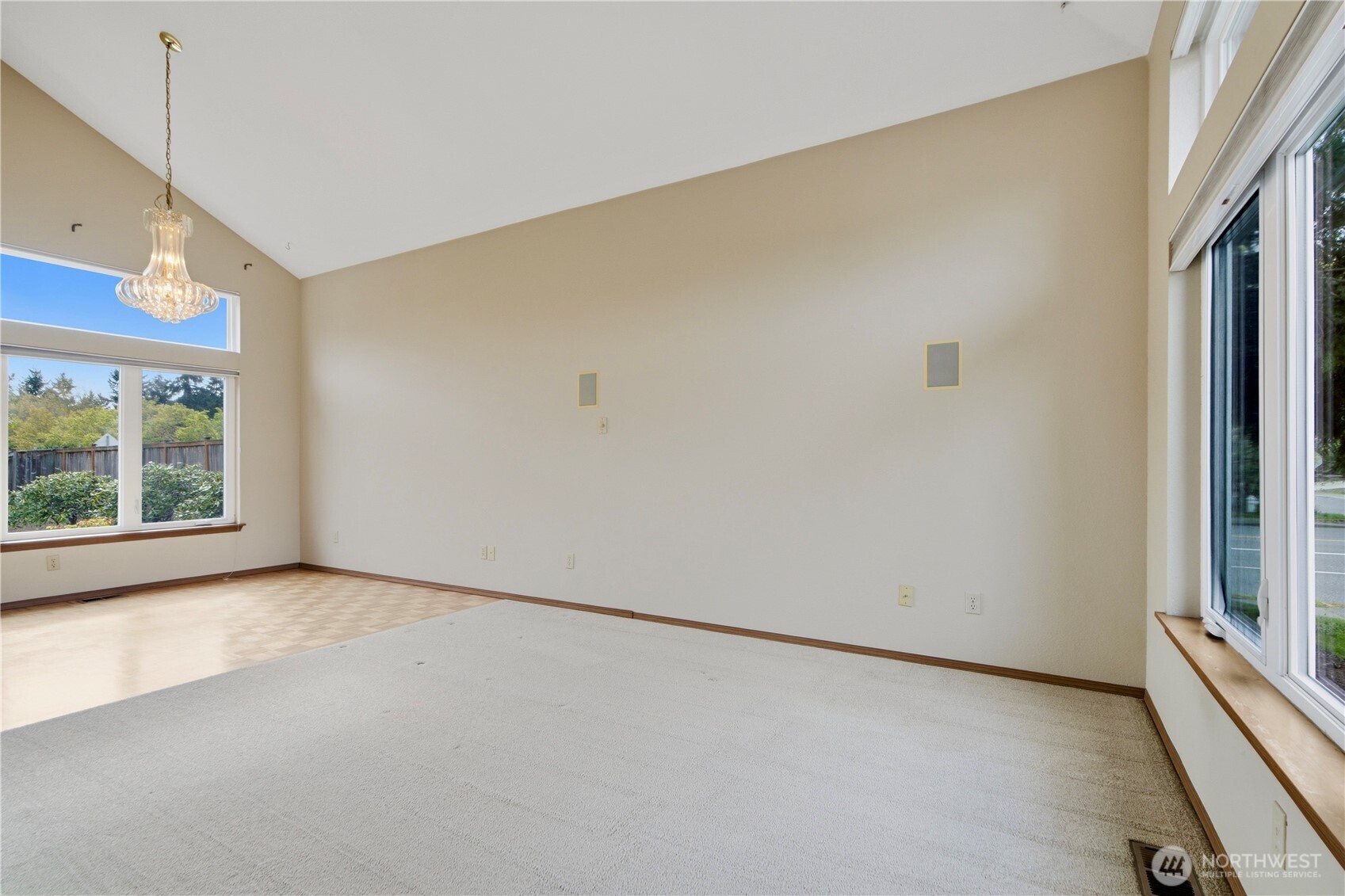 12402 107th Place NE, Kirkland, WA 98034