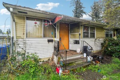 2008 Harrington Circle NE, Renton, WA 98056 - Photo 16
