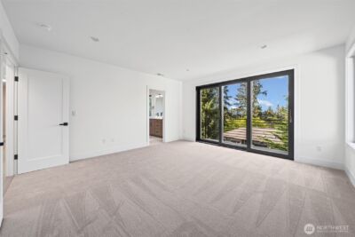 16036 SE 44TH Court , Bellevue, WA 98006 - Photo 15