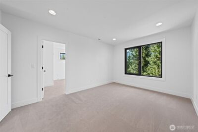 16036 SE 44TH Court , Bellevue, WA 98006 - Photo 21