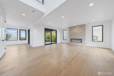 16036 SE 44TH Court , Bellevue, WA 98006 - Photo 4