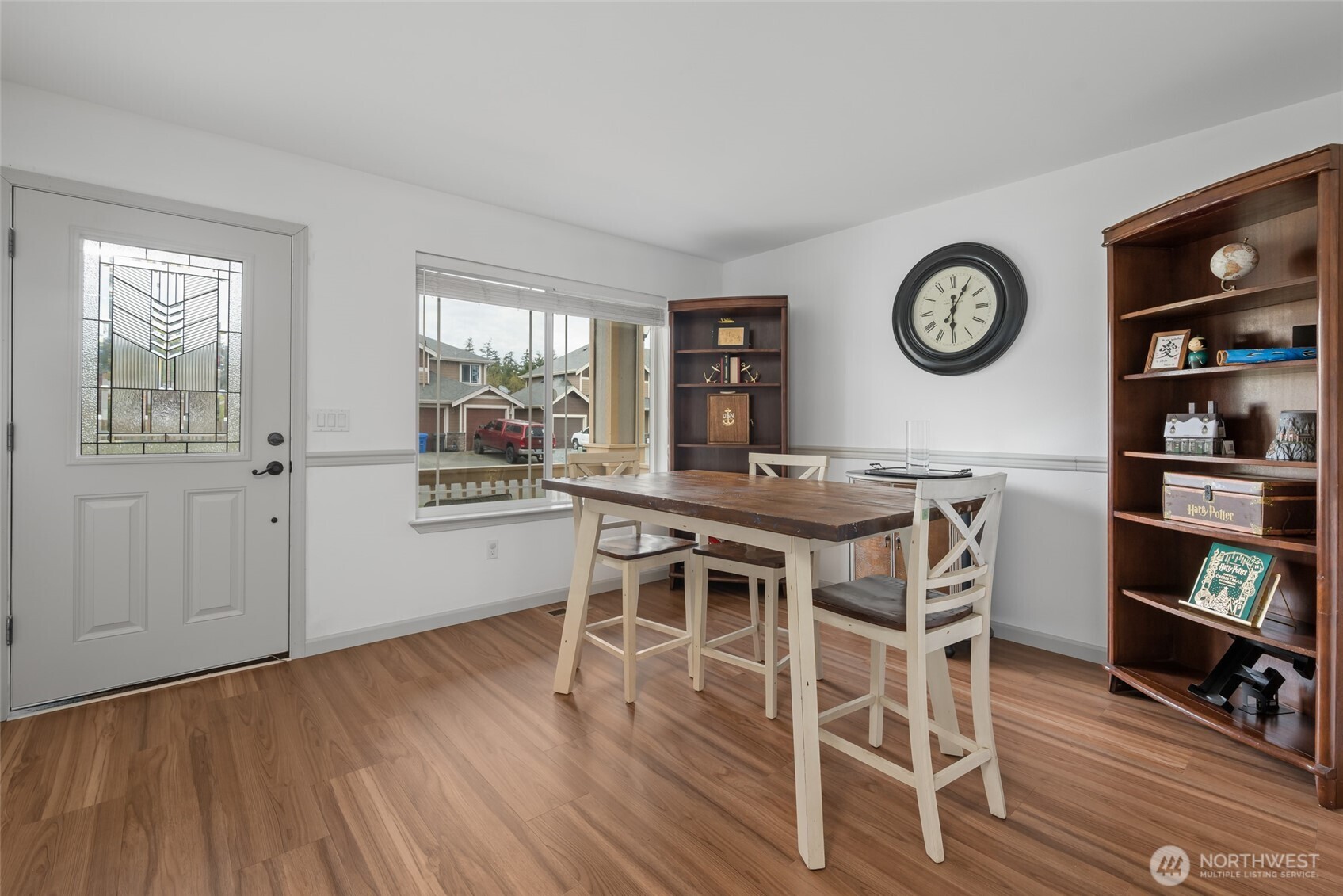 1077 NW Longview Drive , Oak Harbor, WA 98277