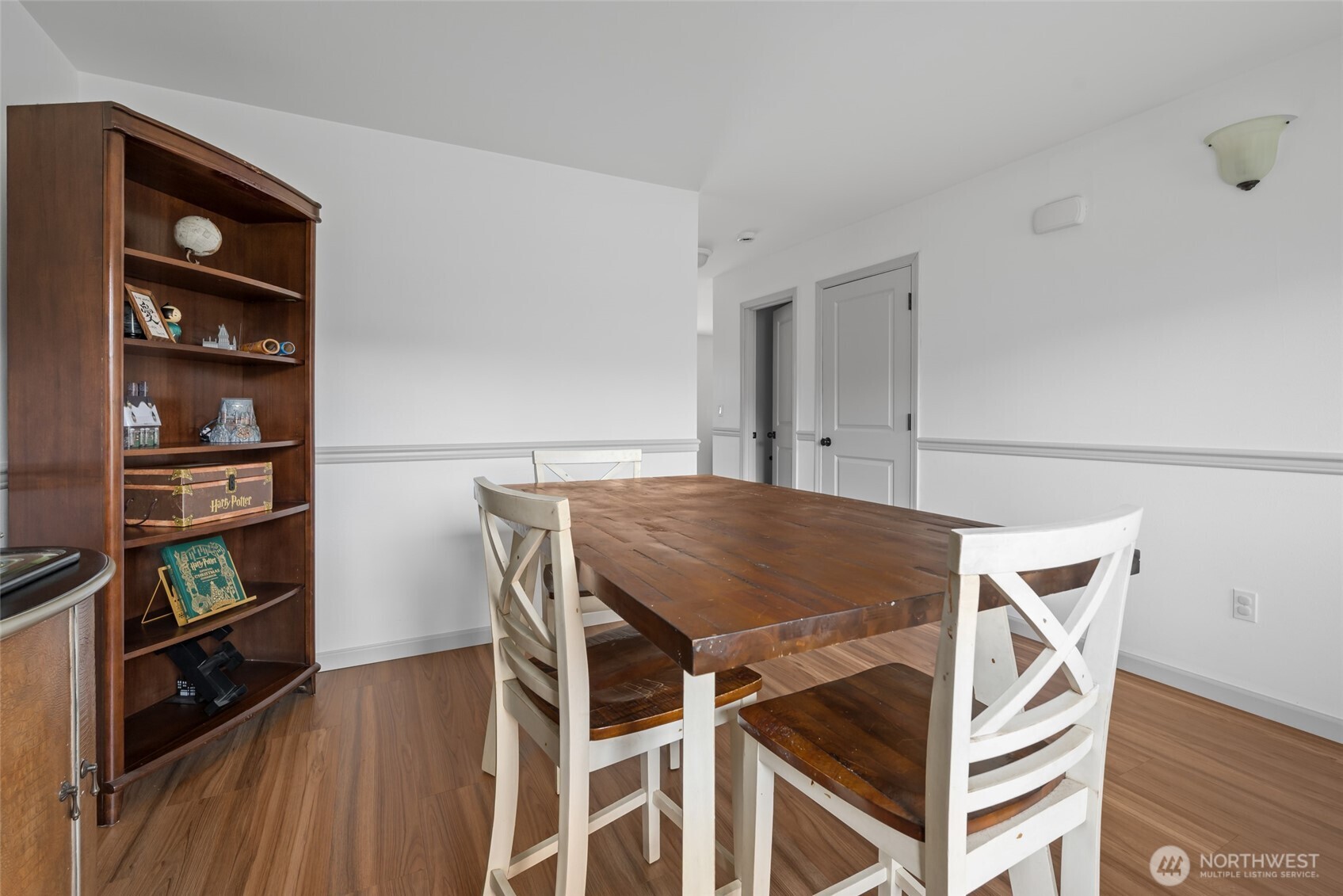 1077 NW Longview Drive , Oak Harbor, WA 98277