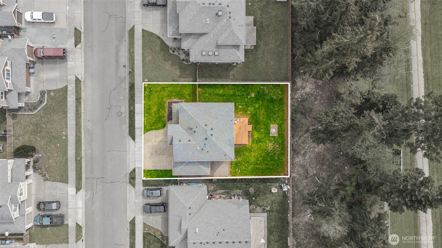 1077 NW Longview Drive , Oak Harbor, WA 98277