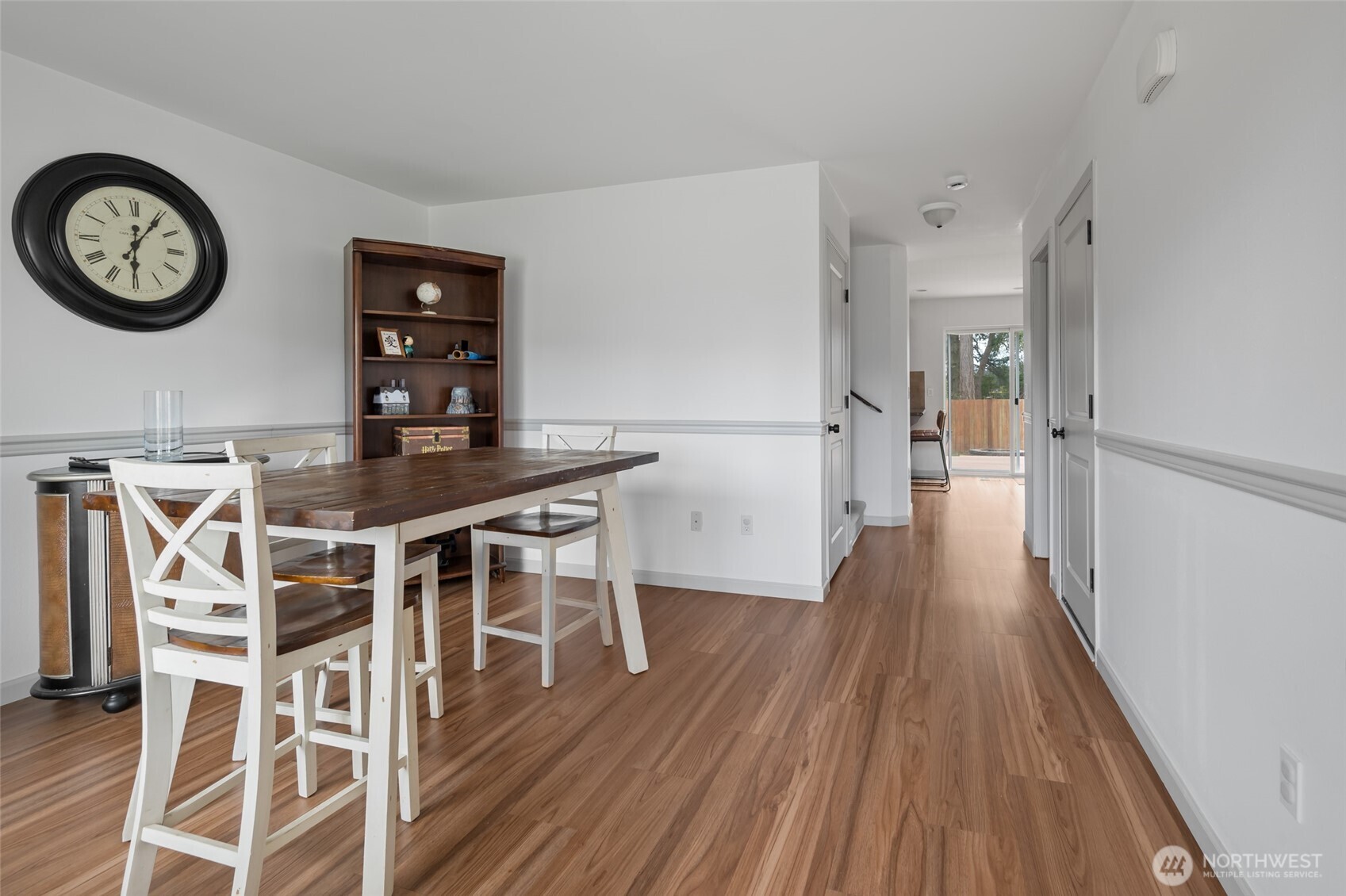 1077 NW Longview Drive , Oak Harbor, WA 98277