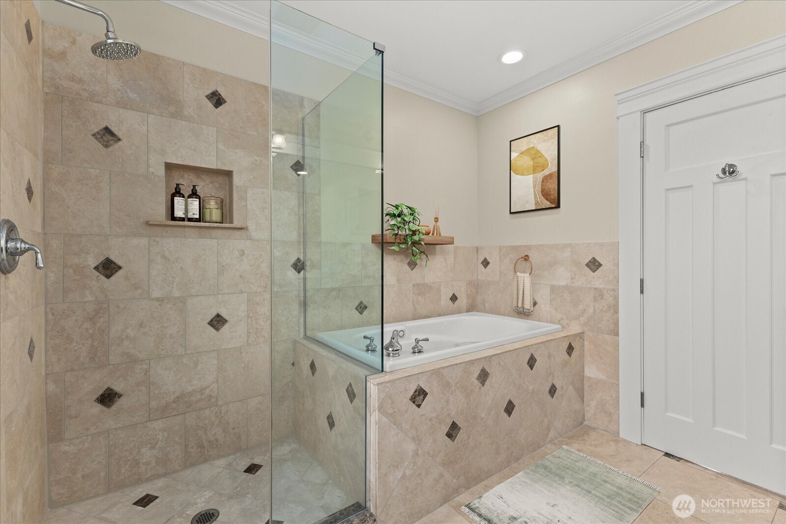 400 NE 50th Street , Seattle, WA 98105