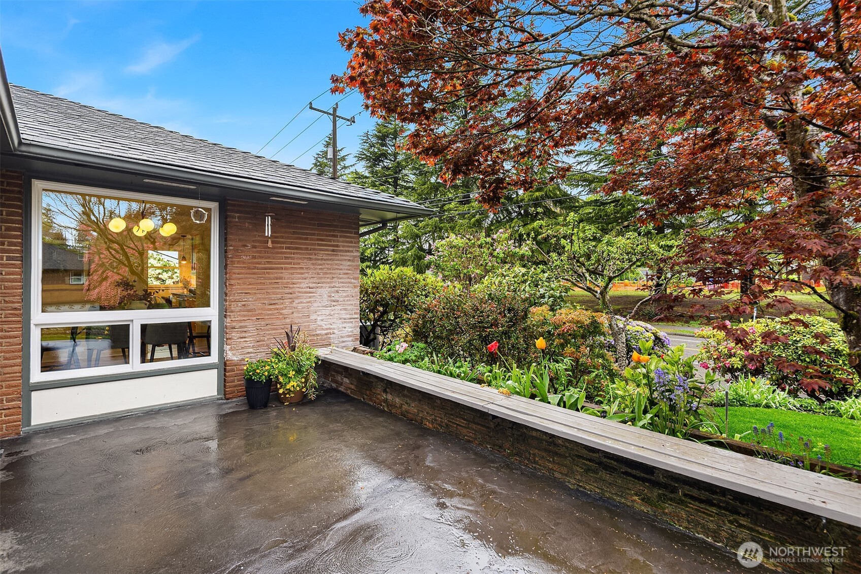 6857 44th Avenue NE, Seattle, WA 98115