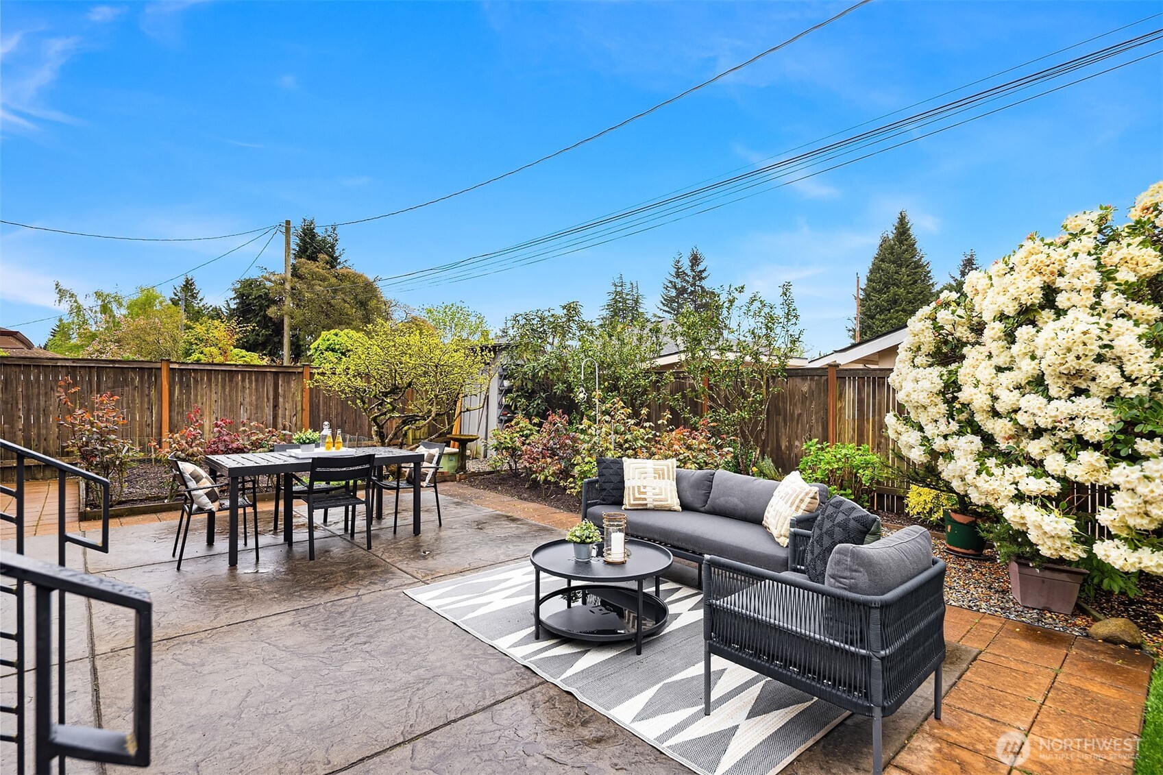 6857 44th Avenue NE, Seattle, WA 98115
