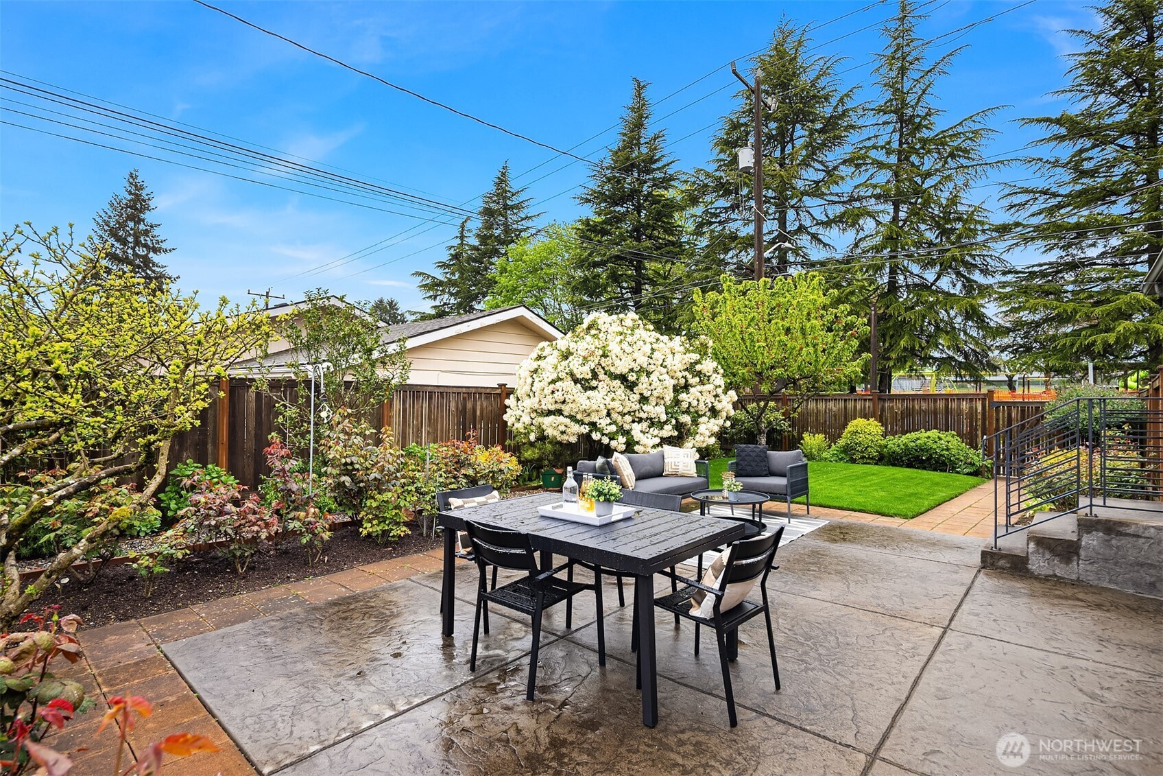6857 44th Avenue NE, Seattle, WA 98115