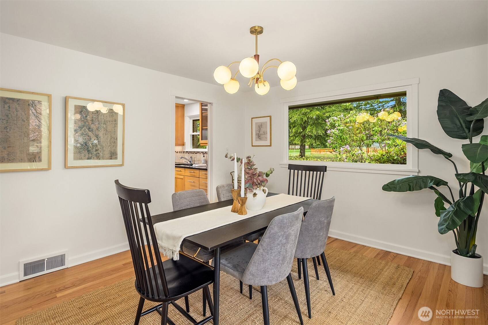 6857 44th Avenue NE, Seattle, WA 98115