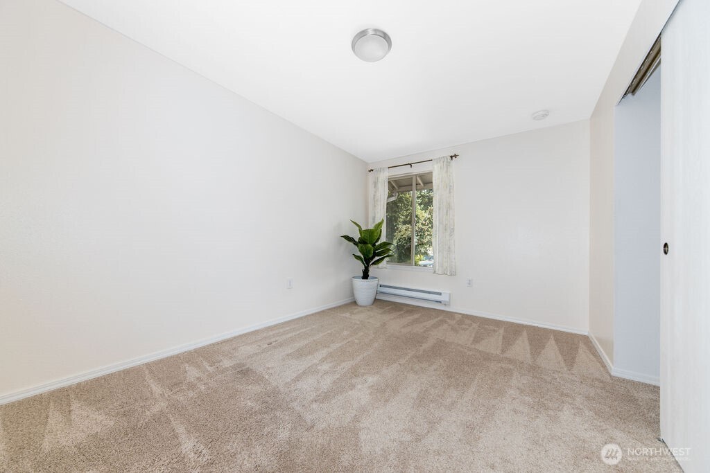 1555 Union Avenue NE #22, Renton, WA 98059