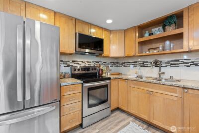 16142 Midvale Avenue N, Shoreline, WA 98133 - Photo 11