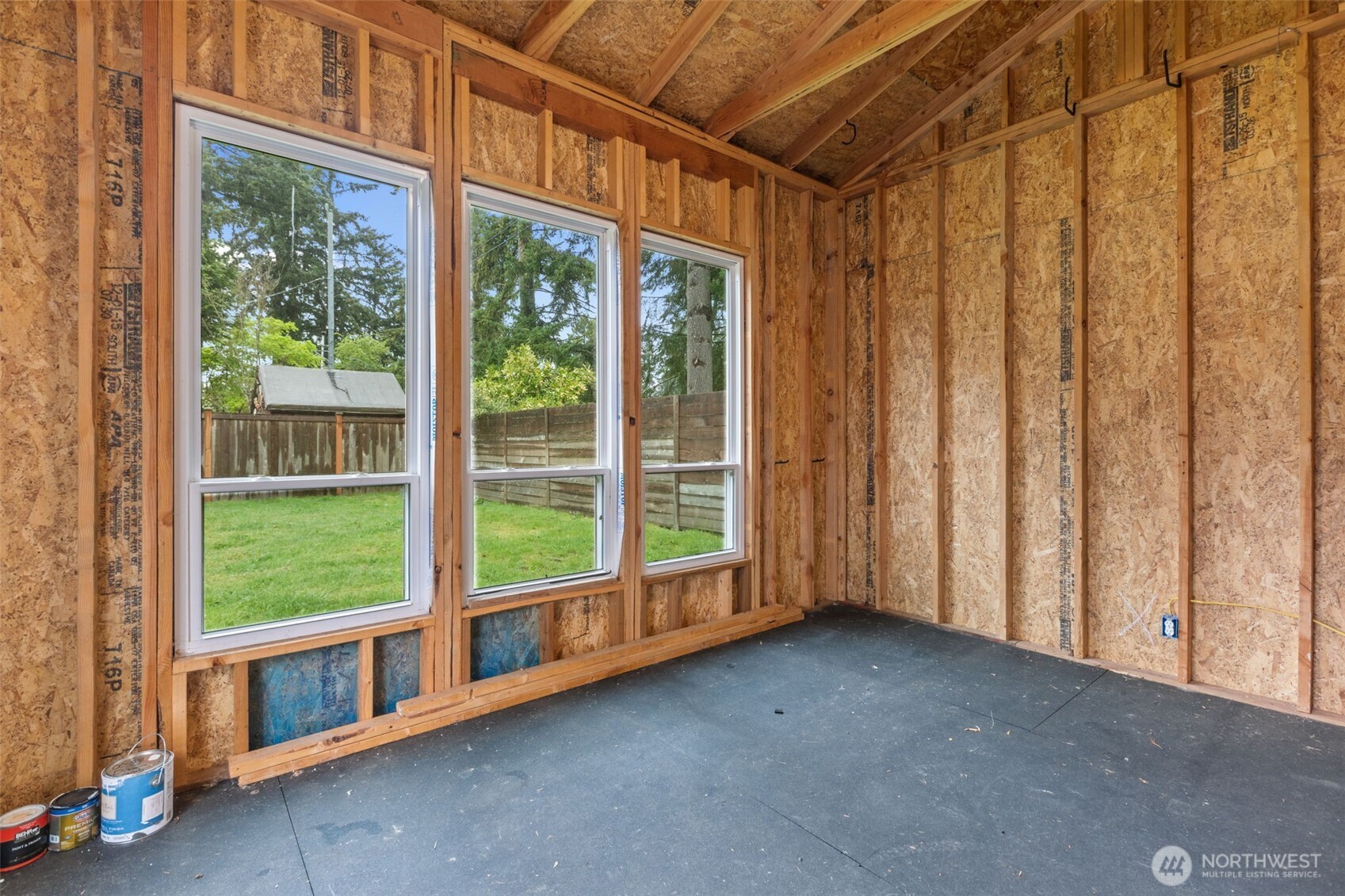 16142 Midvale Avenue N, Shoreline, WA 98133