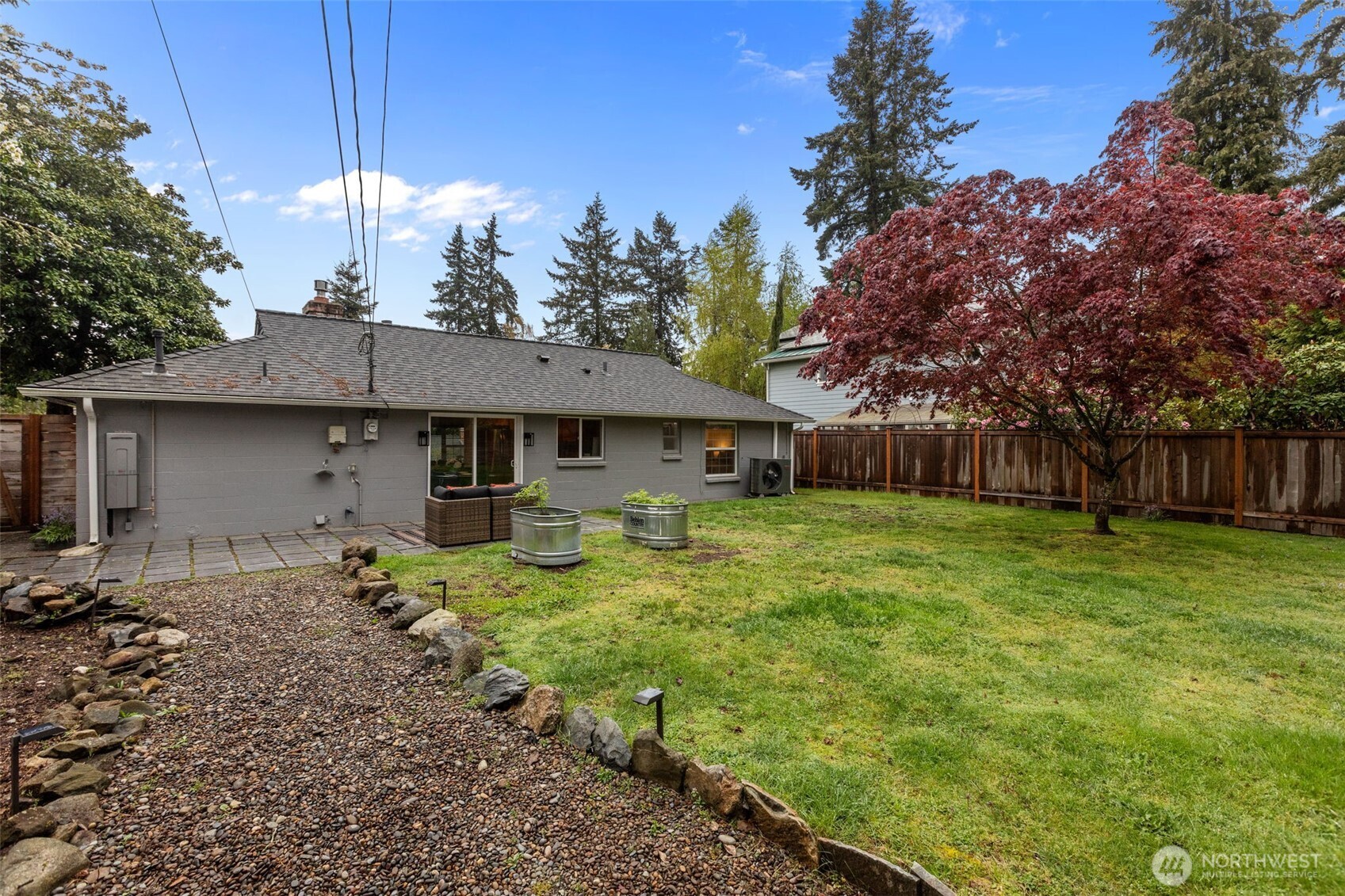 16142 Midvale Avenue N, Shoreline, WA 98133