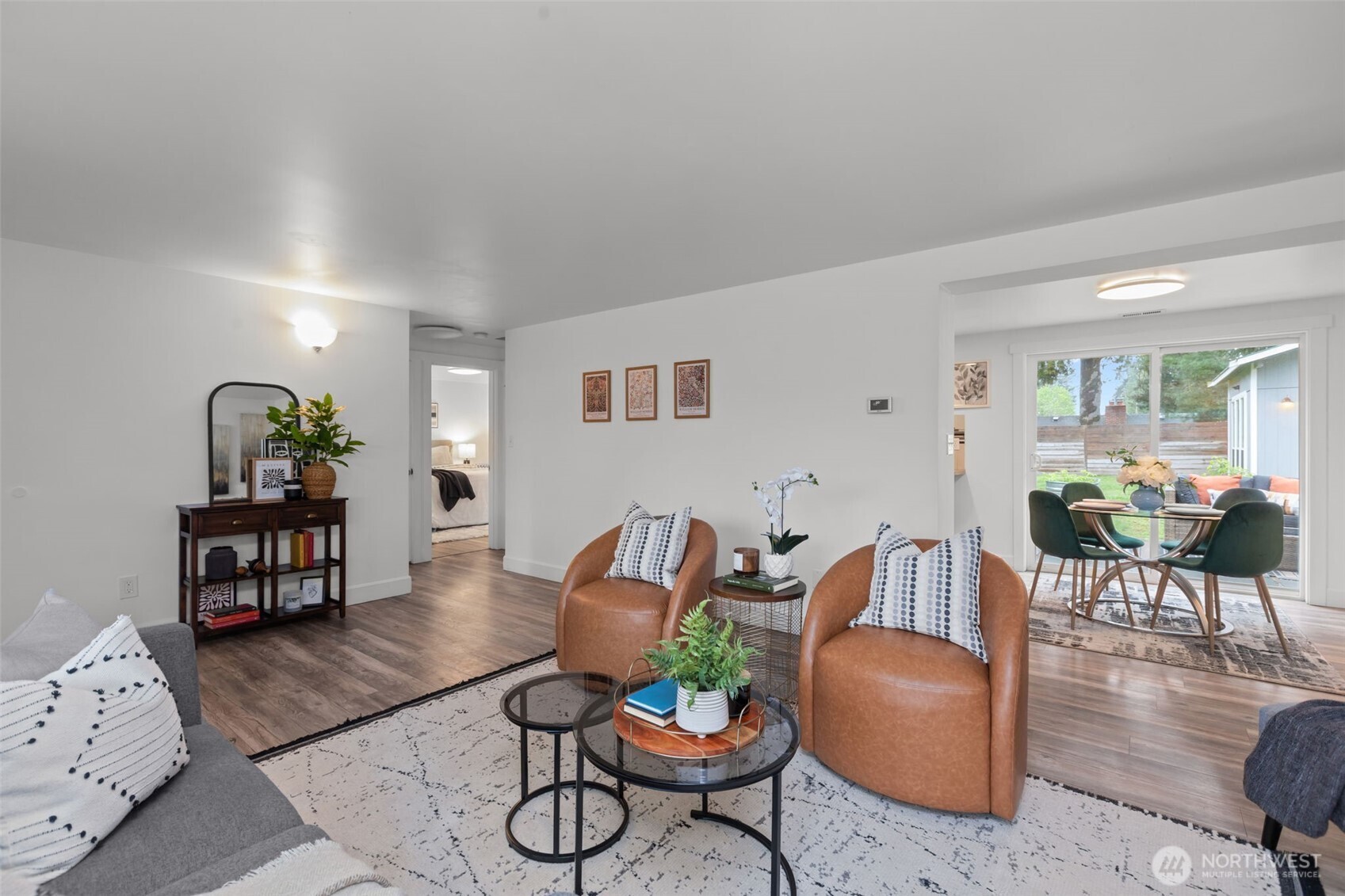 16142 Midvale Avenue N, Shoreline, WA 98133