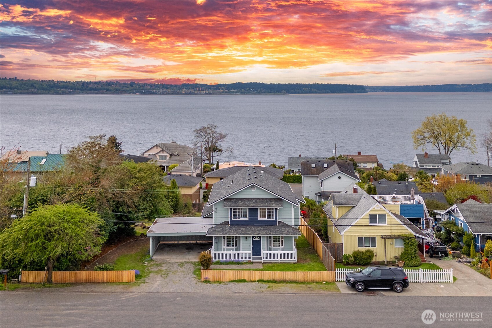 5006 Hyada Boulevard NE, Tacoma, WA 98422