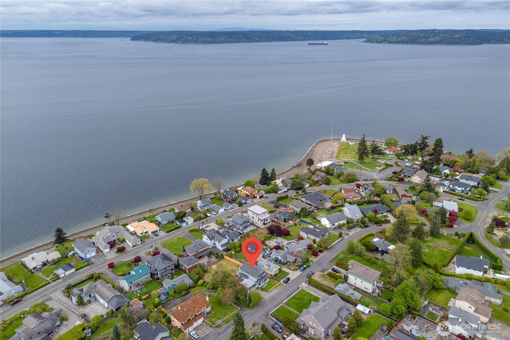 5006 Hyada Boulevard NE, Tacoma, WA 98422