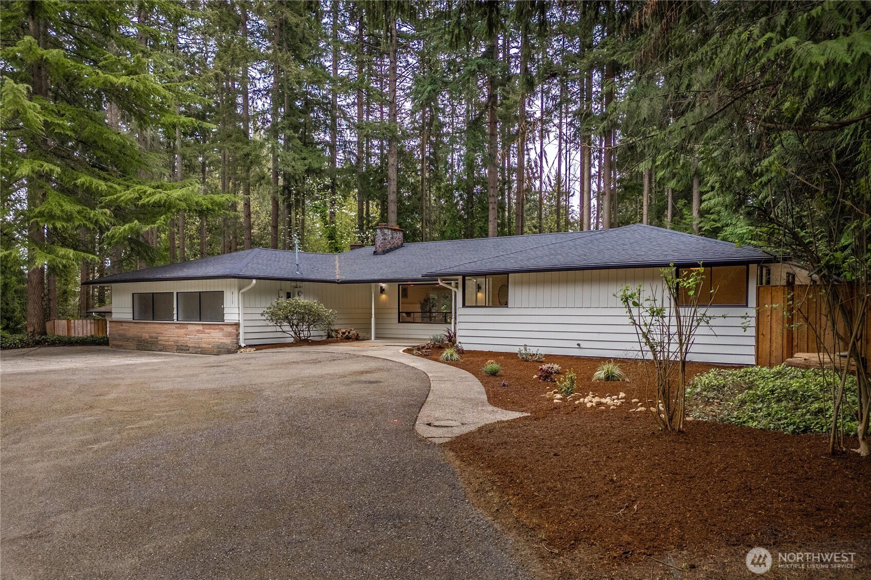 8115 50th Avenue E, Tacoma, WA 98443