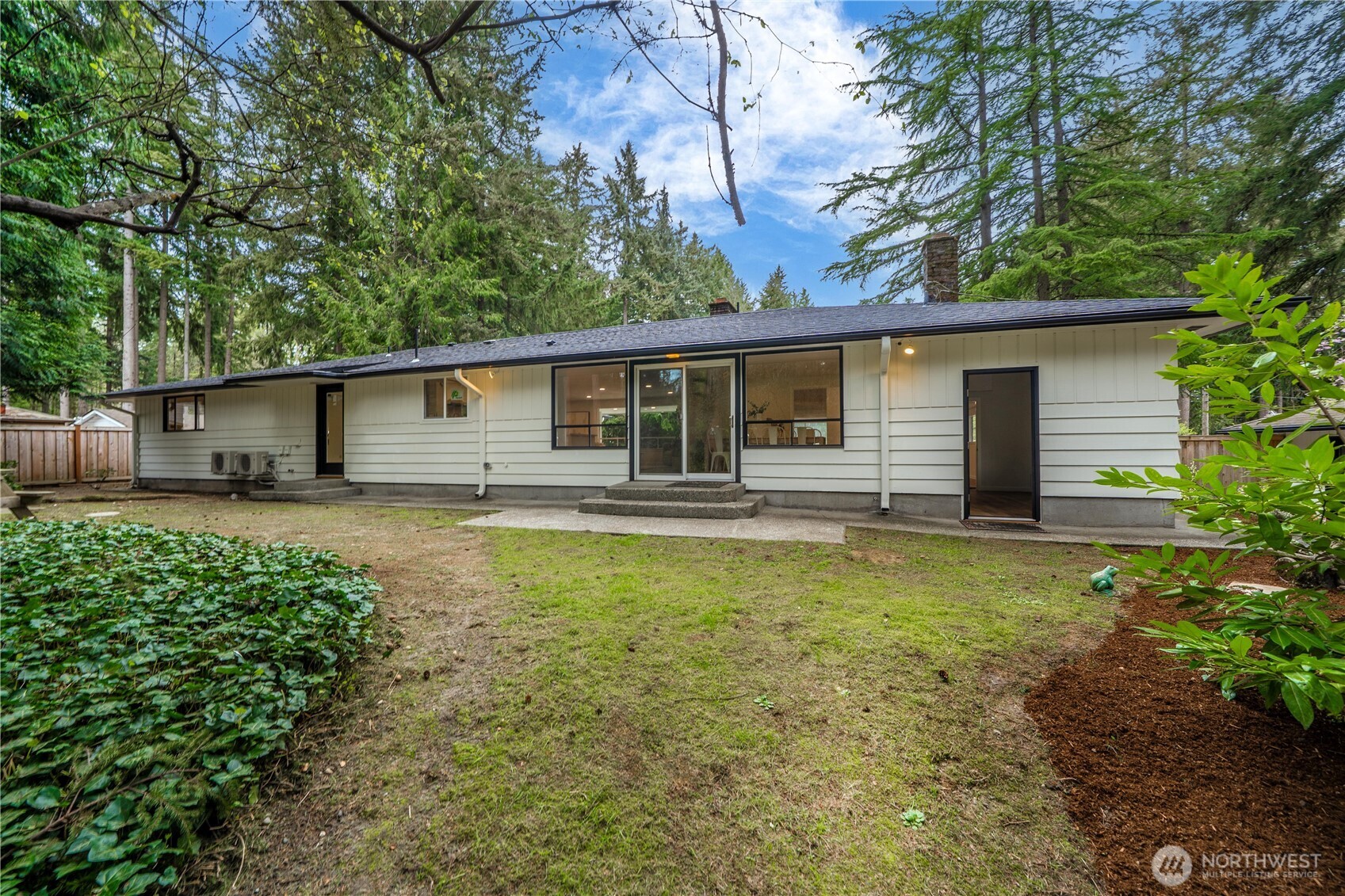 8115 50th Avenue E, Tacoma, WA 98443