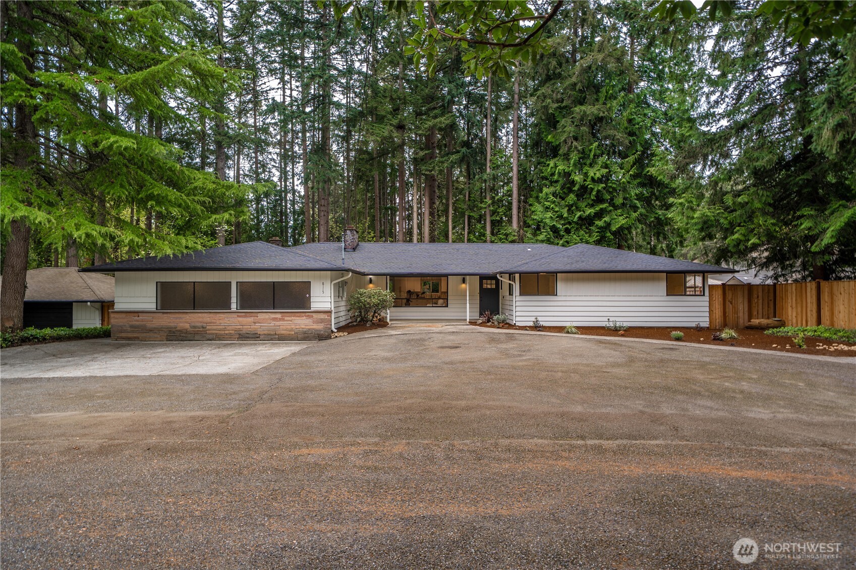 8115 50th Avenue E, Tacoma, WA 98443