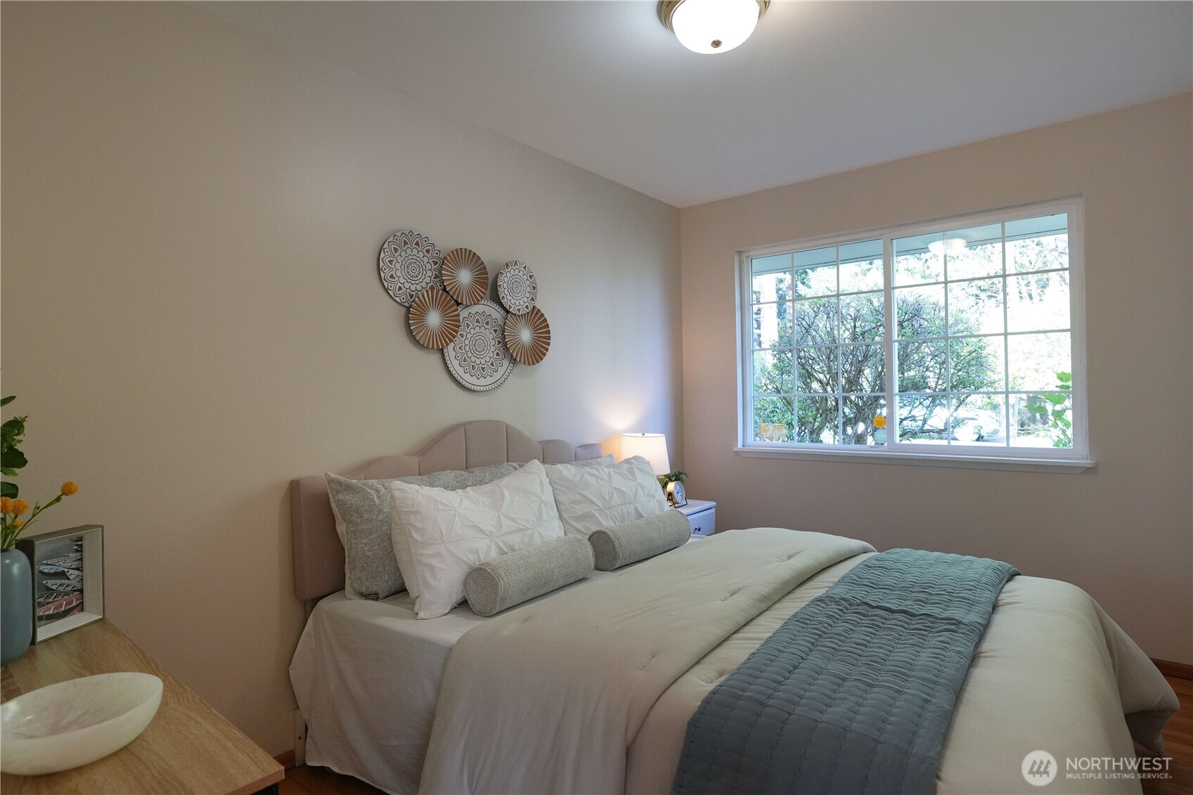 541 3rd Avenue S, Edmonds, WA 98020