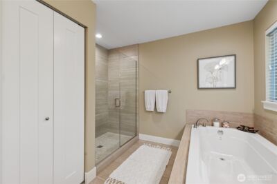13430 Patriot Way SE, Renton, WA 98059 - Photo 20