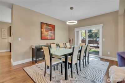 13430 Patriot Way SE, Renton, WA 98059 - Photo 4