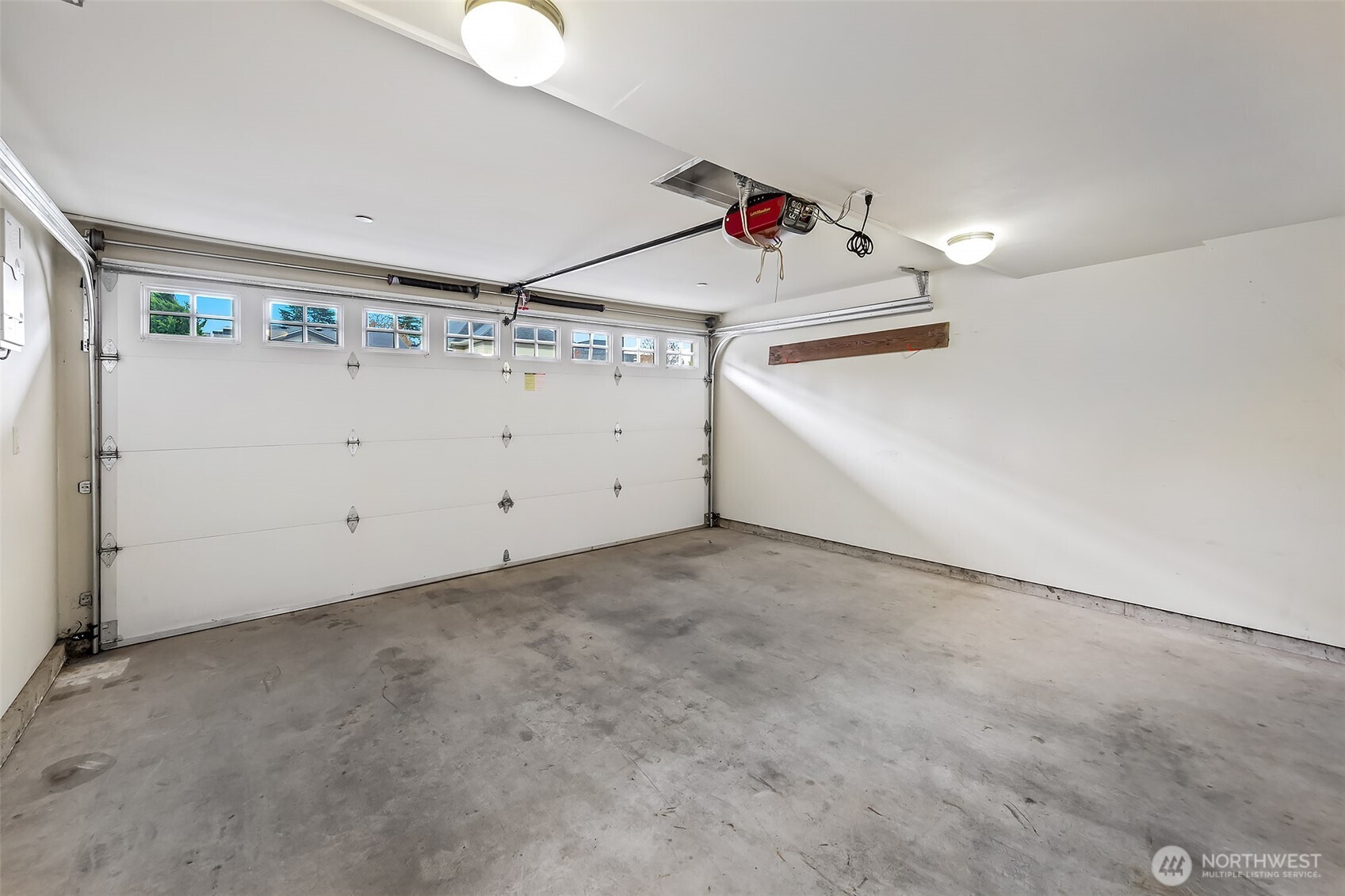 600 Bell Street #301, Edmonds, WA 98020
