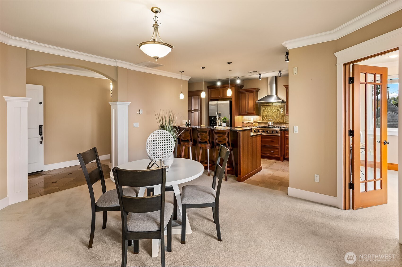 600 Bell Street #301, Edmonds, WA 98020
