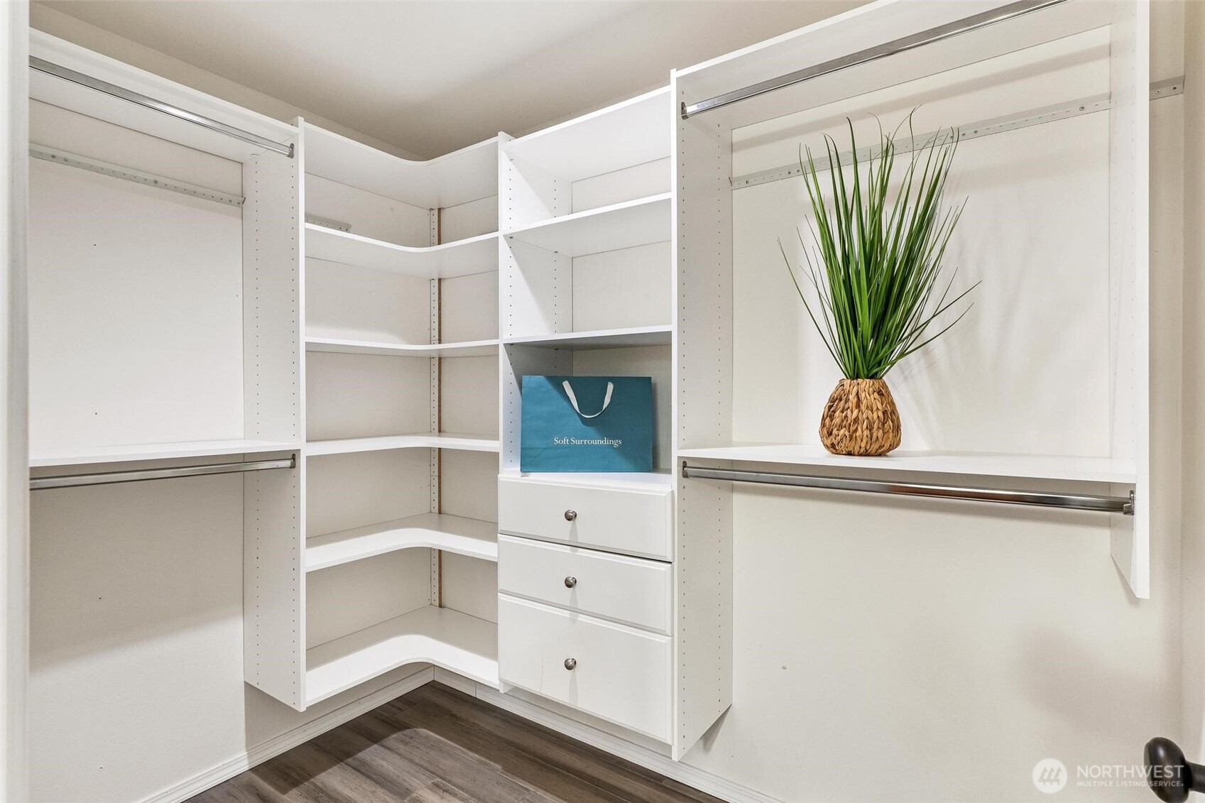 12009 100th Avenue NE #2, Kirkland, WA 98034