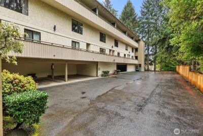12009 100th Avenue NE #2, Kirkland, WA 98034 - Photo 32