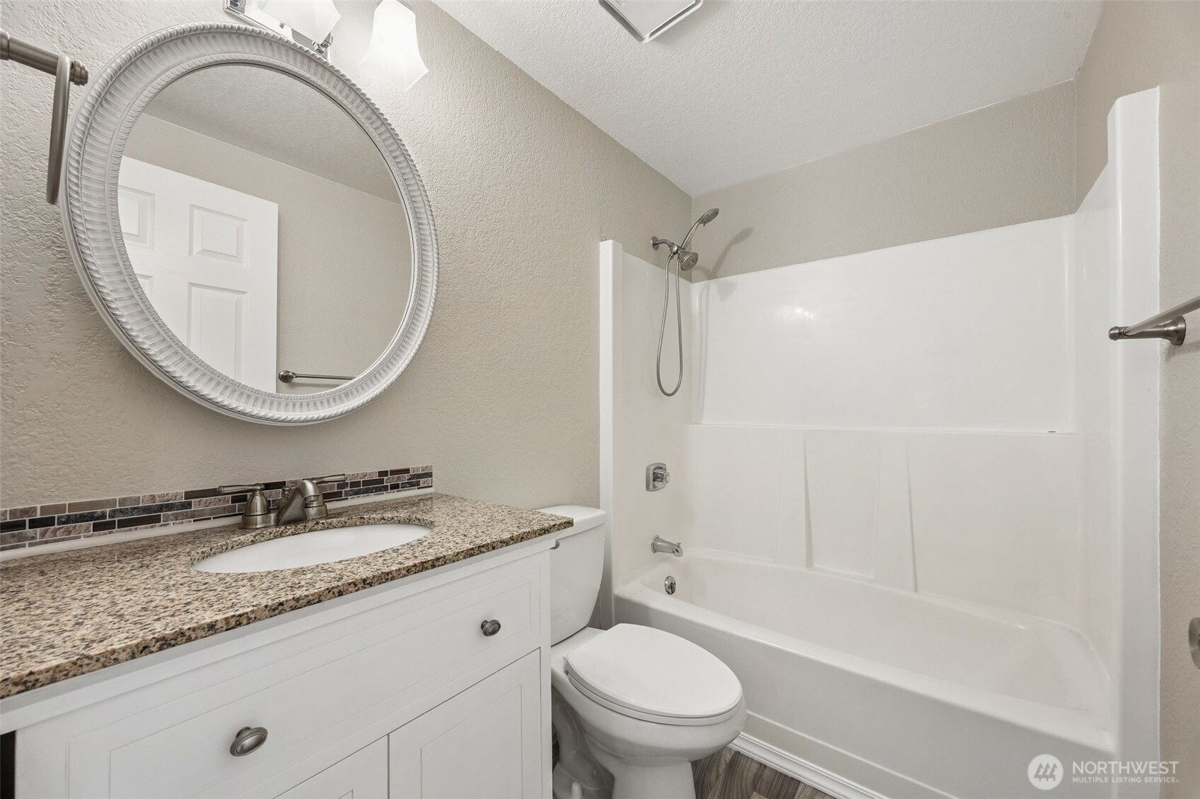 15705 90th Avenue Ct E, Puyallup, WA 98375