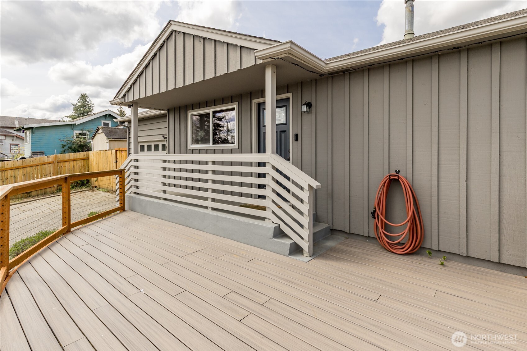 1324 E Fairbanks Street , Tacoma, WA 98404